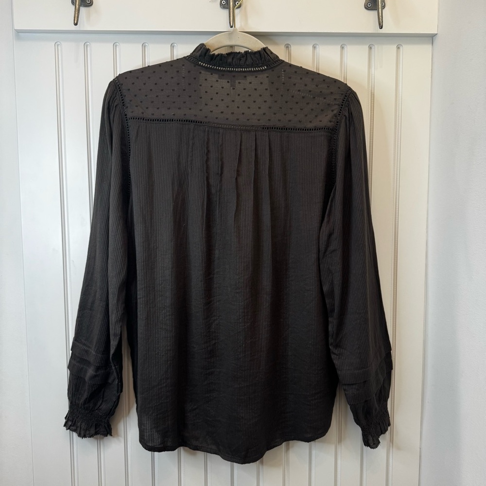 Quince Charcoal Pintuck Button-Down Cottagecore Blouse Ruffle Trim Cotton Sz Med - Picture 11 of 12